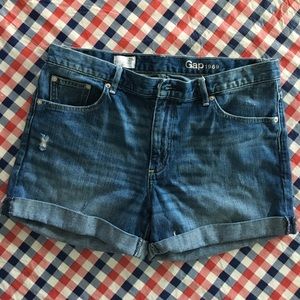 Gap distressed boyfriend shorts.